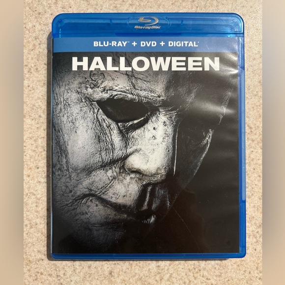 Halloween Blu-ray + DVD + Digital - Picture 1 of 3